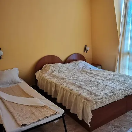 Къща за гости Коста Кърлев Гостевой дом Несебр